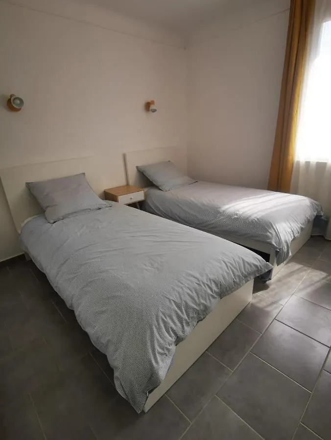 Holiday home Le Fiacre Entre Chenes Et Oliviers Dans Le Luberon Villa Cabrieres-d'Avignon